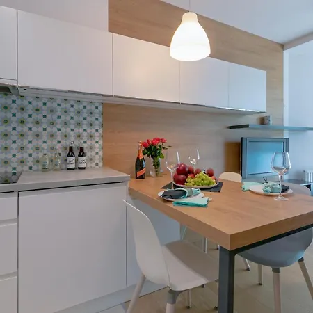 Muszelka Triapart アパート ヤンタル